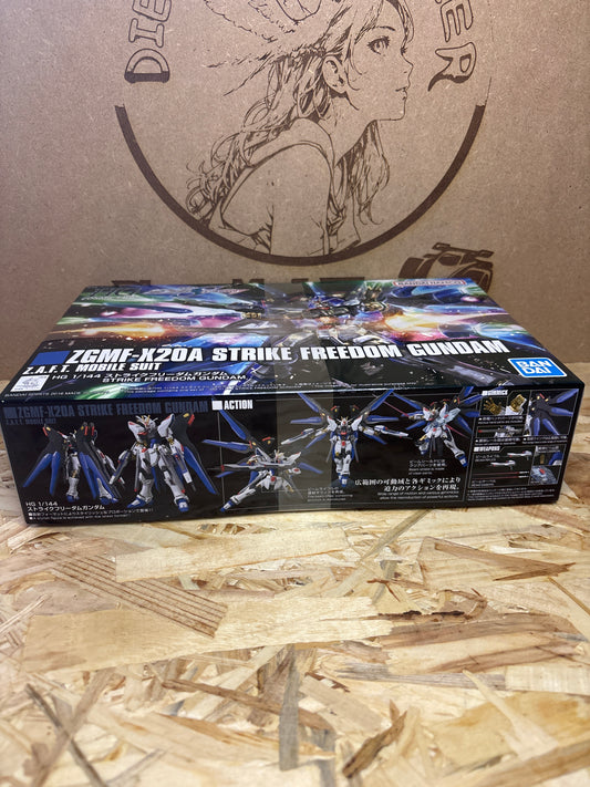 HG 1/144 Strike Freedom Gundam – Cod. 5055610