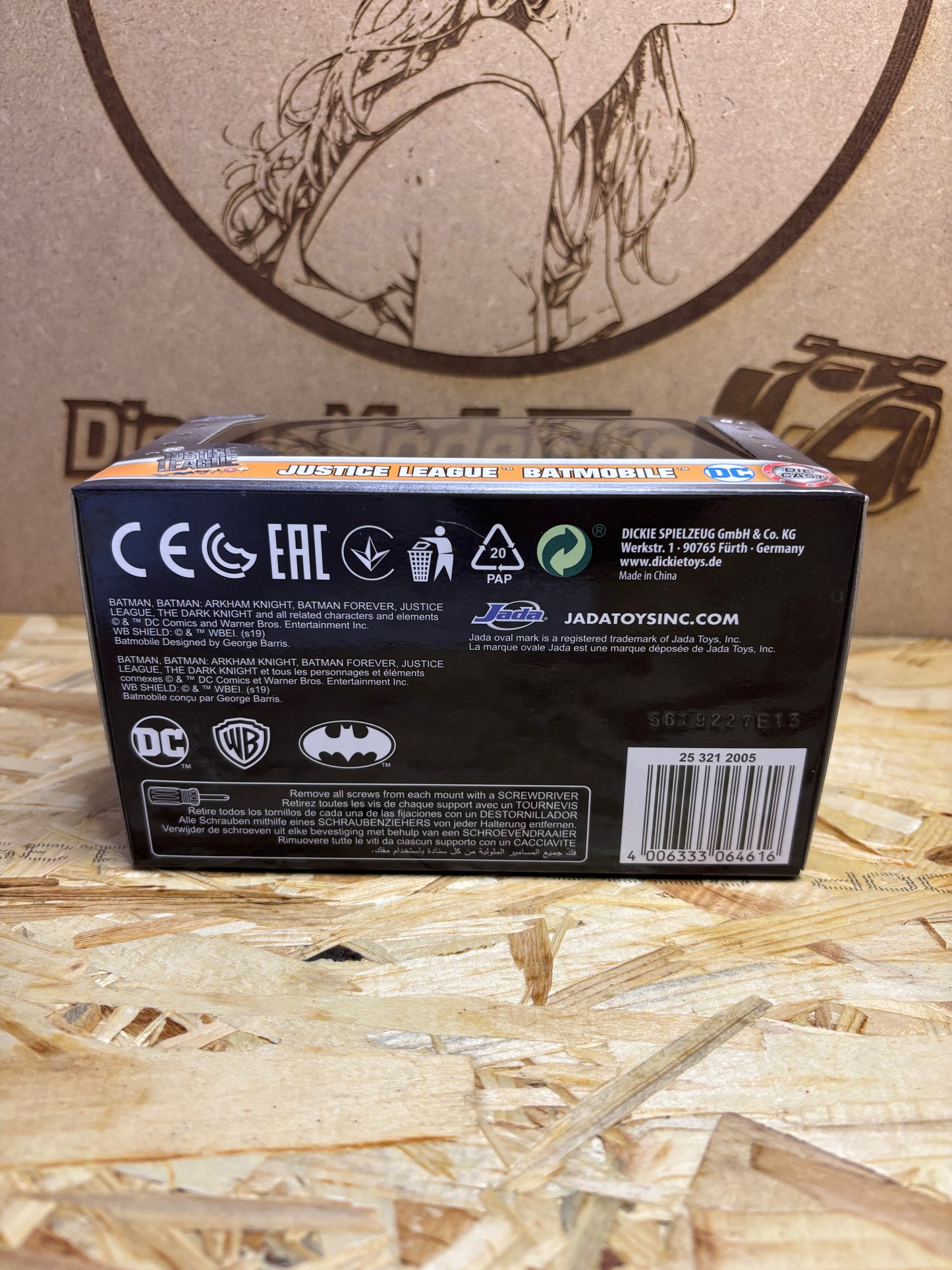 Justice League Batmobile – Die-cast – Jada Toys