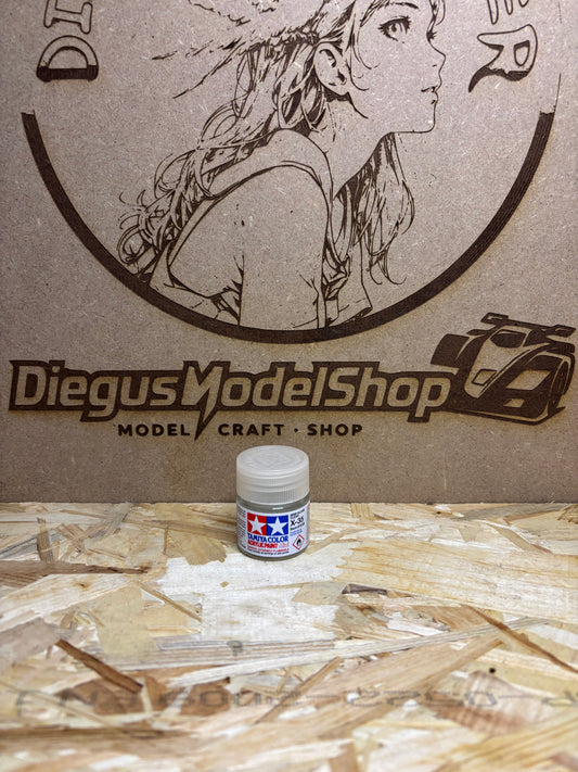 Vernice acrilica Tamiya X-35 Semi Gloss Clear, finitura trasparente semilucida, formato 10 ml. Ideale per protezione e sigillatura modelli. X 35