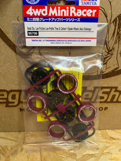 Tamiya 95708 – Gomme Low Friction Maroon + Cerchi Carbon Y-Spoke – Mini 4WD