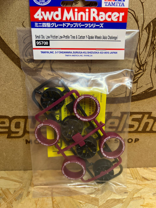 Tamiya 95708 – Gomme Low Friction Maroon + Cerchi Carbon Y-Spoke – Mini 4WD