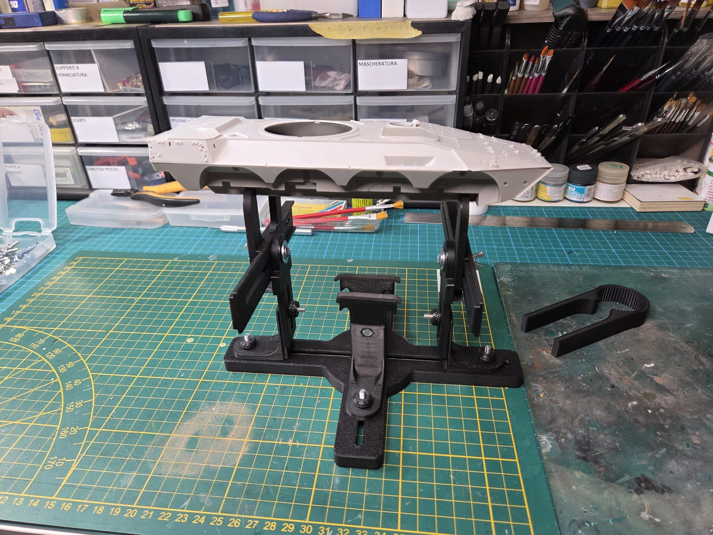 Croce per stabilizzazione modello