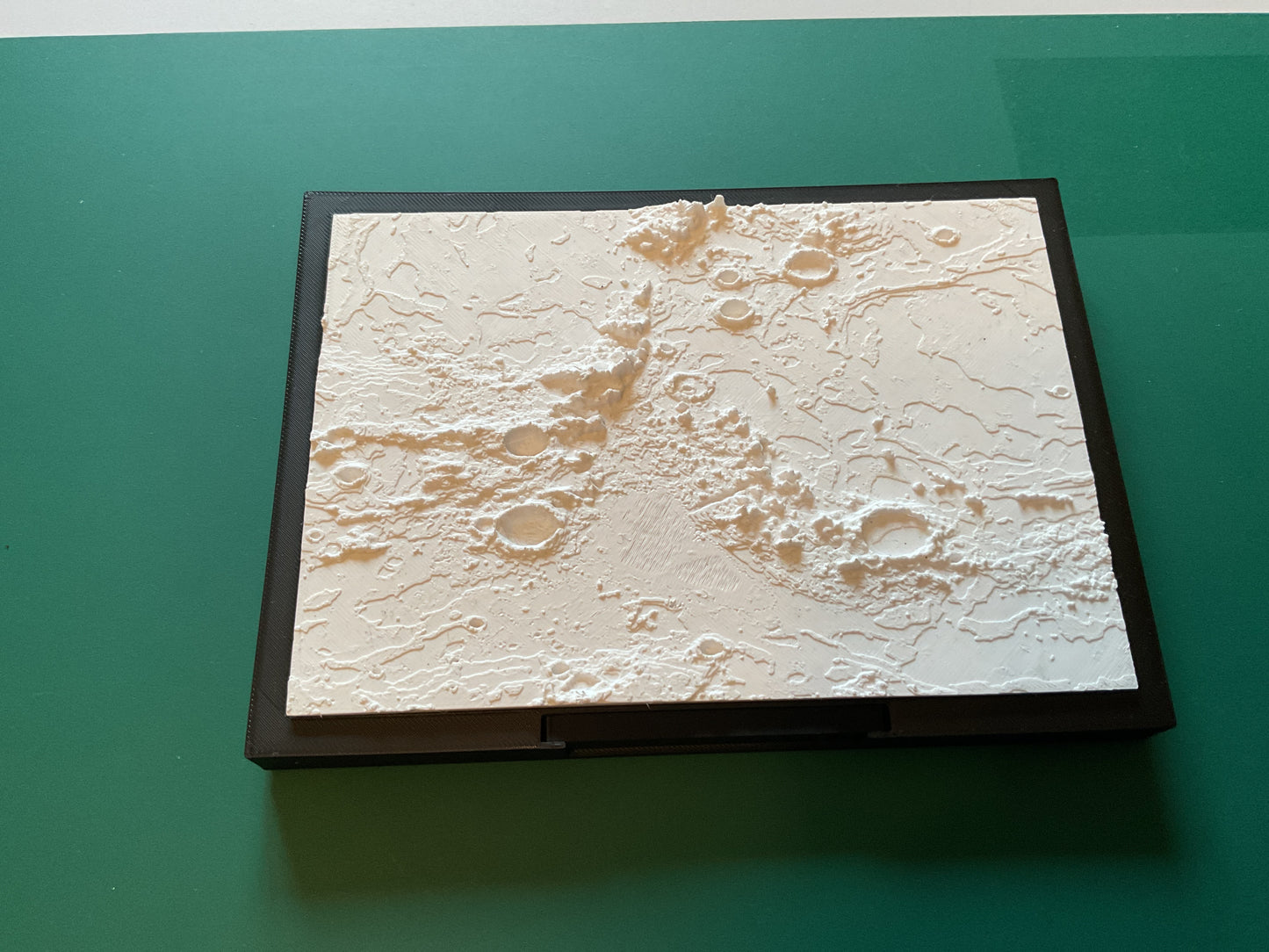 Base Lunare / Terrestre per Diorami – Modulare