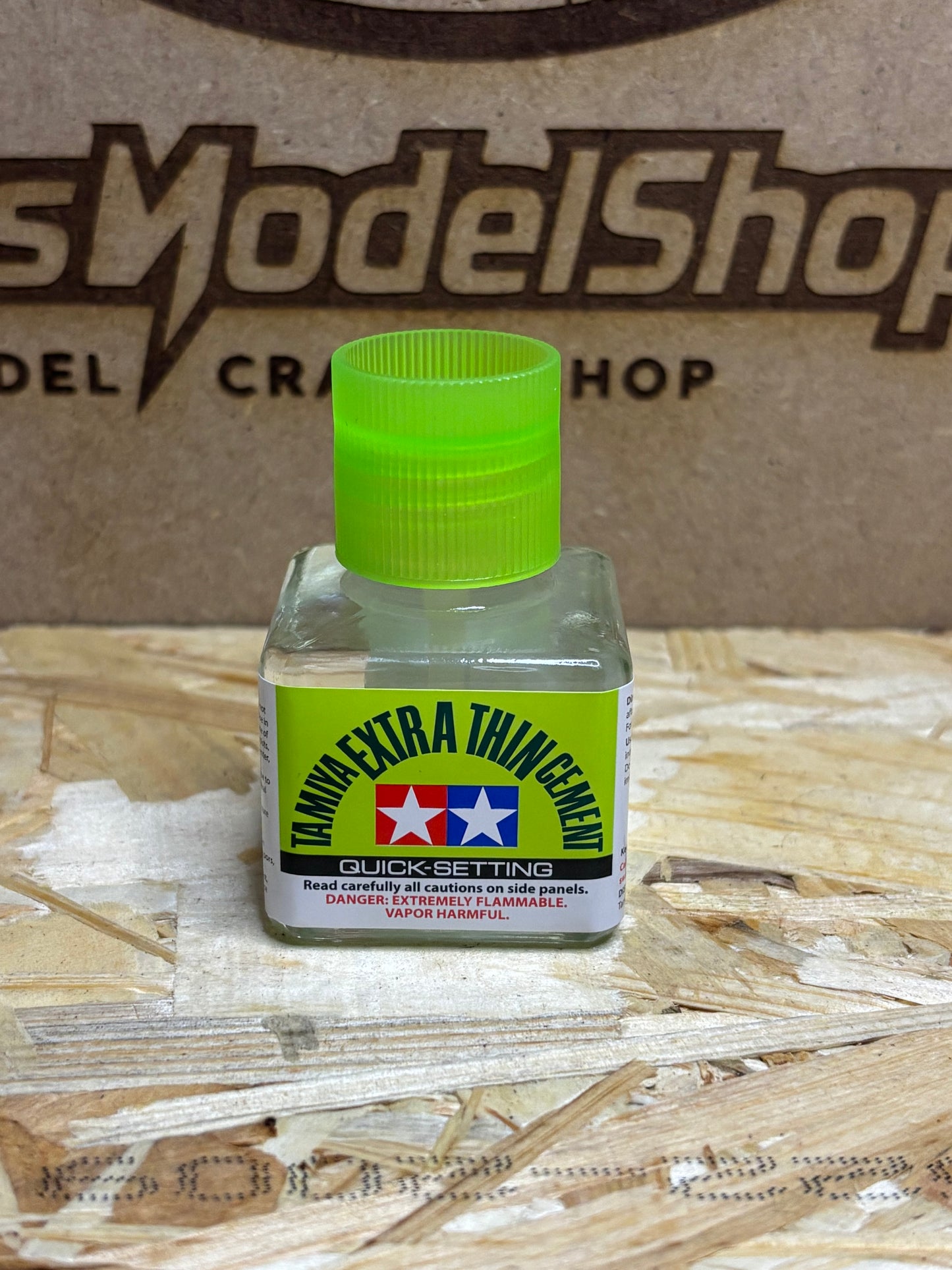 🧪 Tamiya Extra Thin Cement Quick-Setting – Colla Rapida per Modellismo 87182