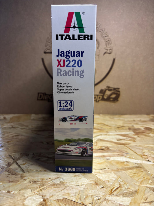 Jaguar XJ220 Racing – Kit Modellismo Auto 1:24 – Italeri 3669