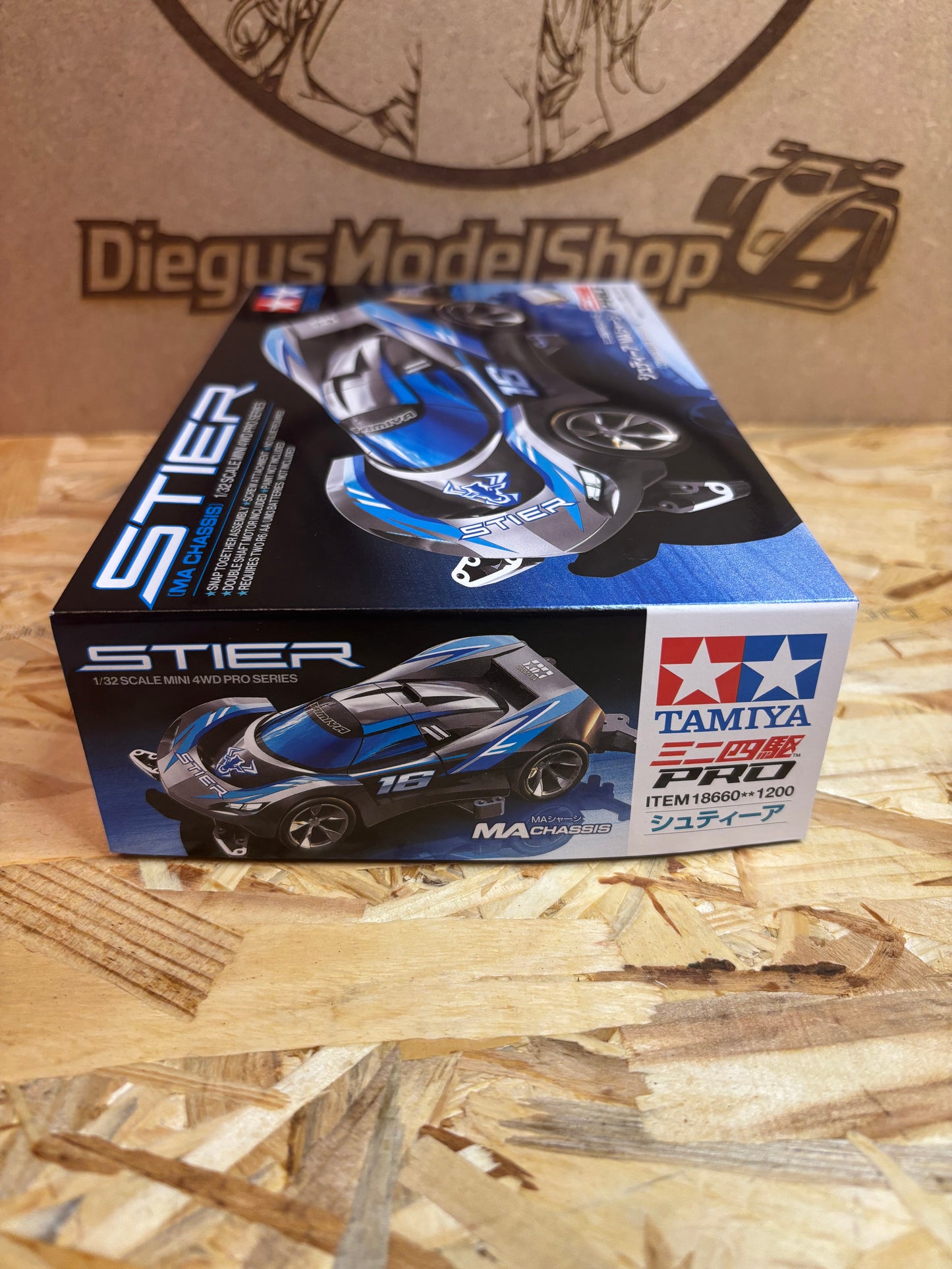 Slyther Mini 4WD PRO MA Chassis TA18660 più motore japancup2025