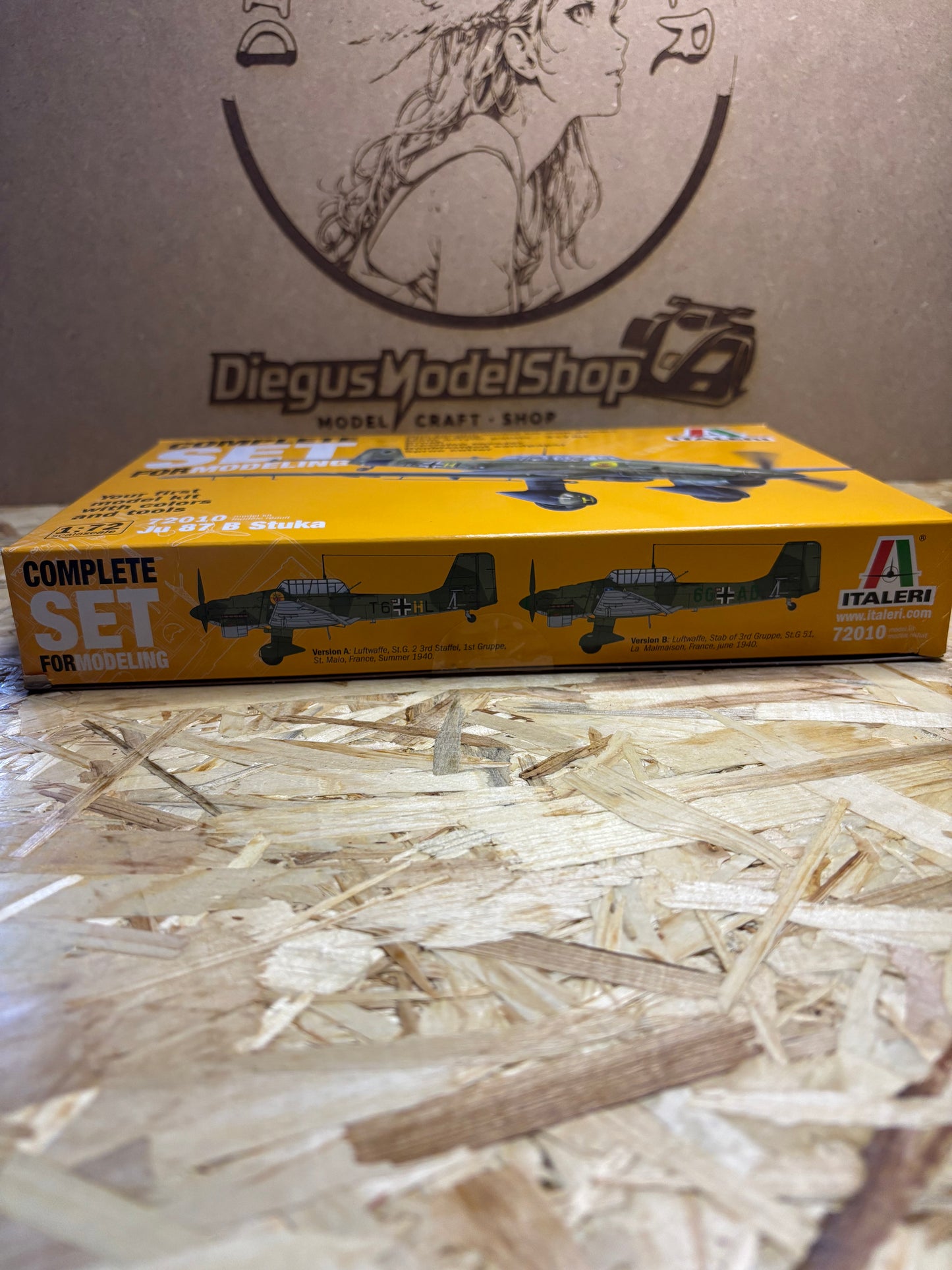 Italeri Complete Set for Modeling – Ju 87 B Stuka – Scala 1:72 72010