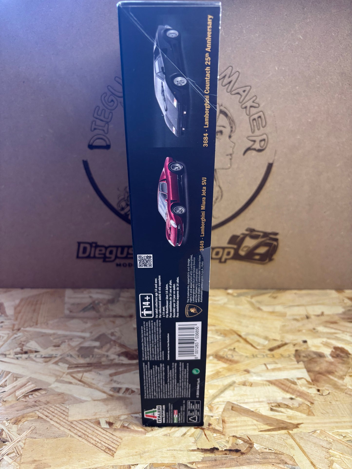 Italeri Lamborghini Diablo 1:24 Model Kit No.3685
