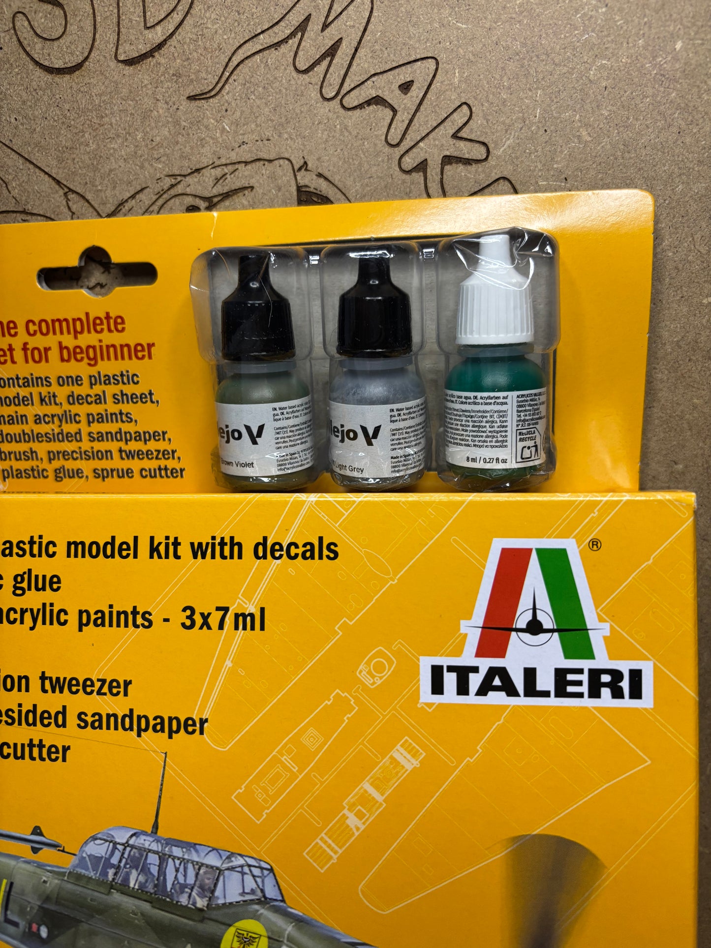 Italeri Complete Set for Modeling – Ju 87 B Stuka – Scala 1:72 72010