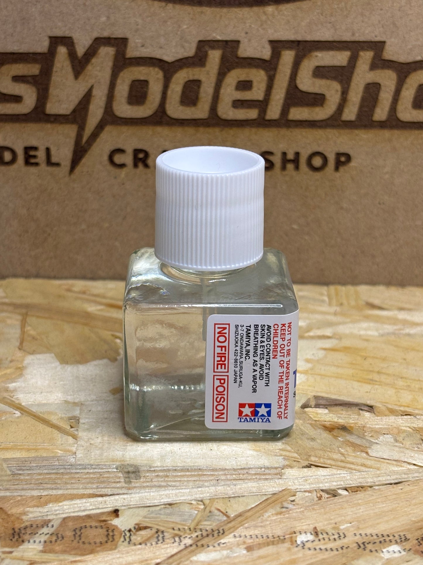 Tamiya Cement – Colla per Modellismo Plastico 40 ml 87003