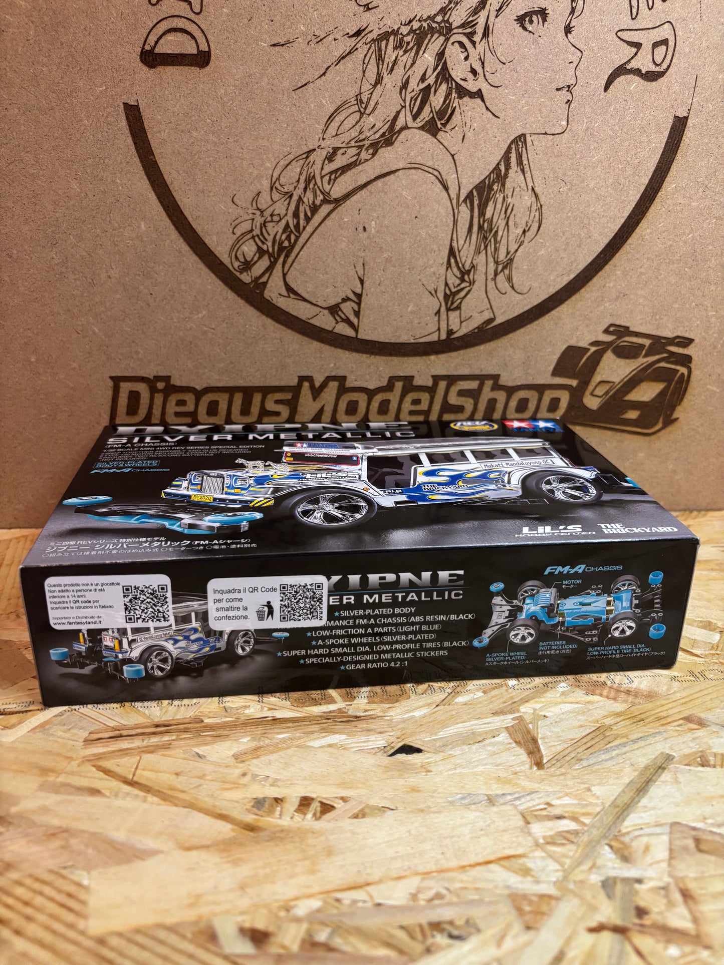 Dypne Silver Metallic Mini 4WD FM-A Chassis TA92419