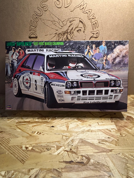 Lancia Delta HF Integrale Martini Racing – Kit Modellismo Auto – Nuovo 25015