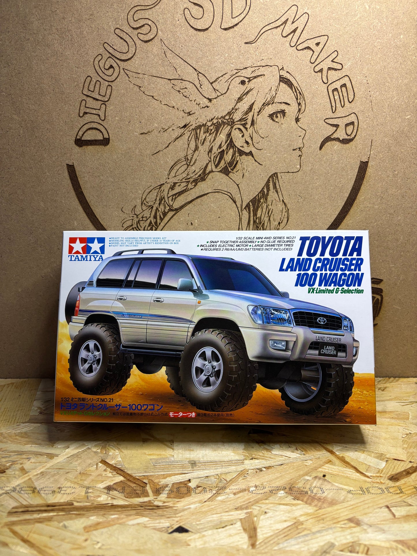Tamiya Toyota Land Cruiser 100 Wagon – Kit Modellismo Auto 4x4 TA19021