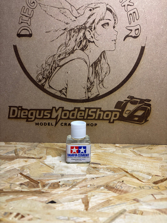 Tamiya Cement – Colla per Modellismo Plastico 40 ml 87003
