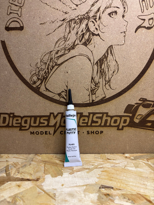 Vallejo Plastic Putty 70.401 – Stucco per Modellismo Plastico 70401