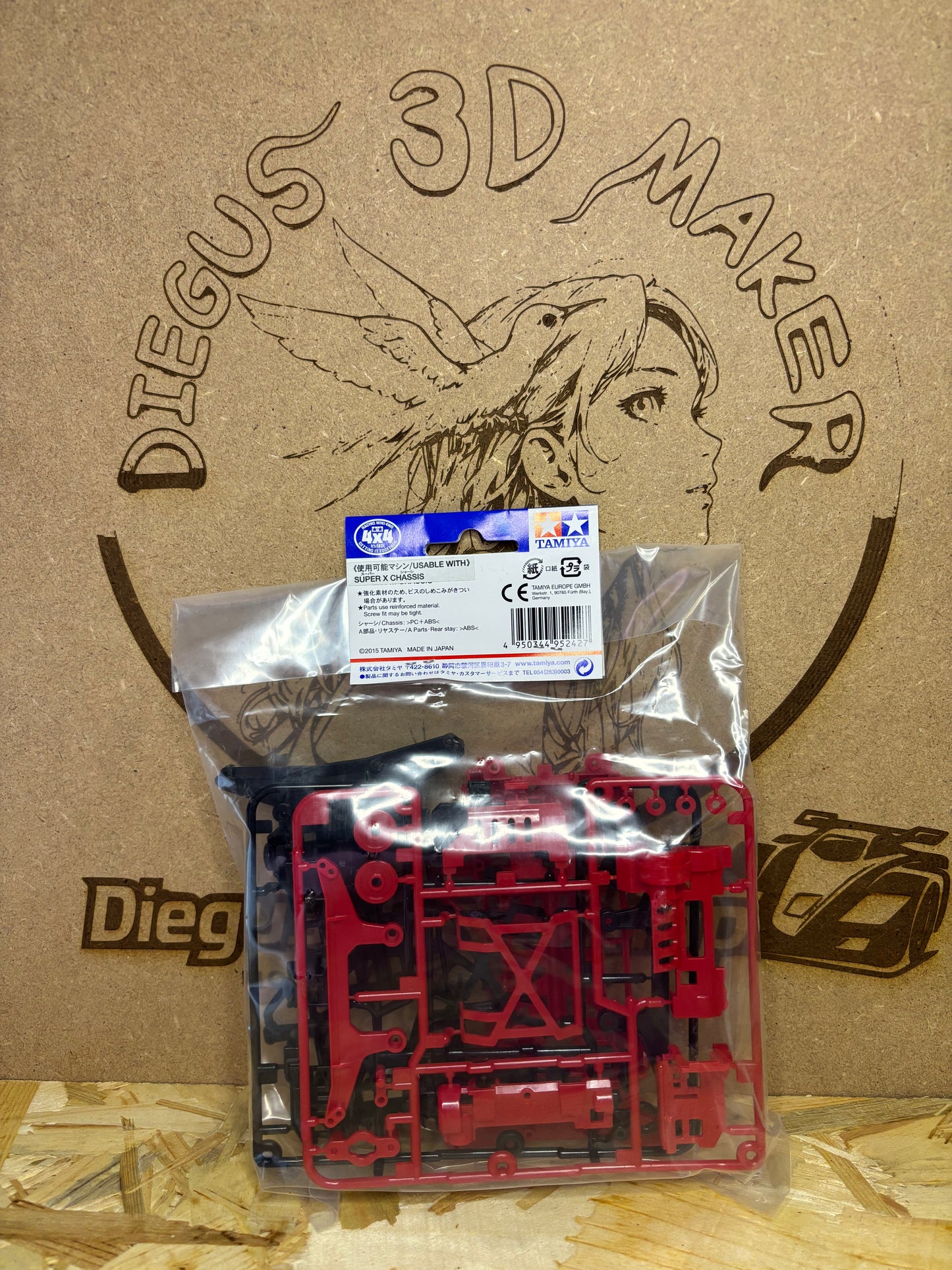 Tamiya TA95242 – Super X Reinforced Chassis Set (Red/Black) – Mini 4WD