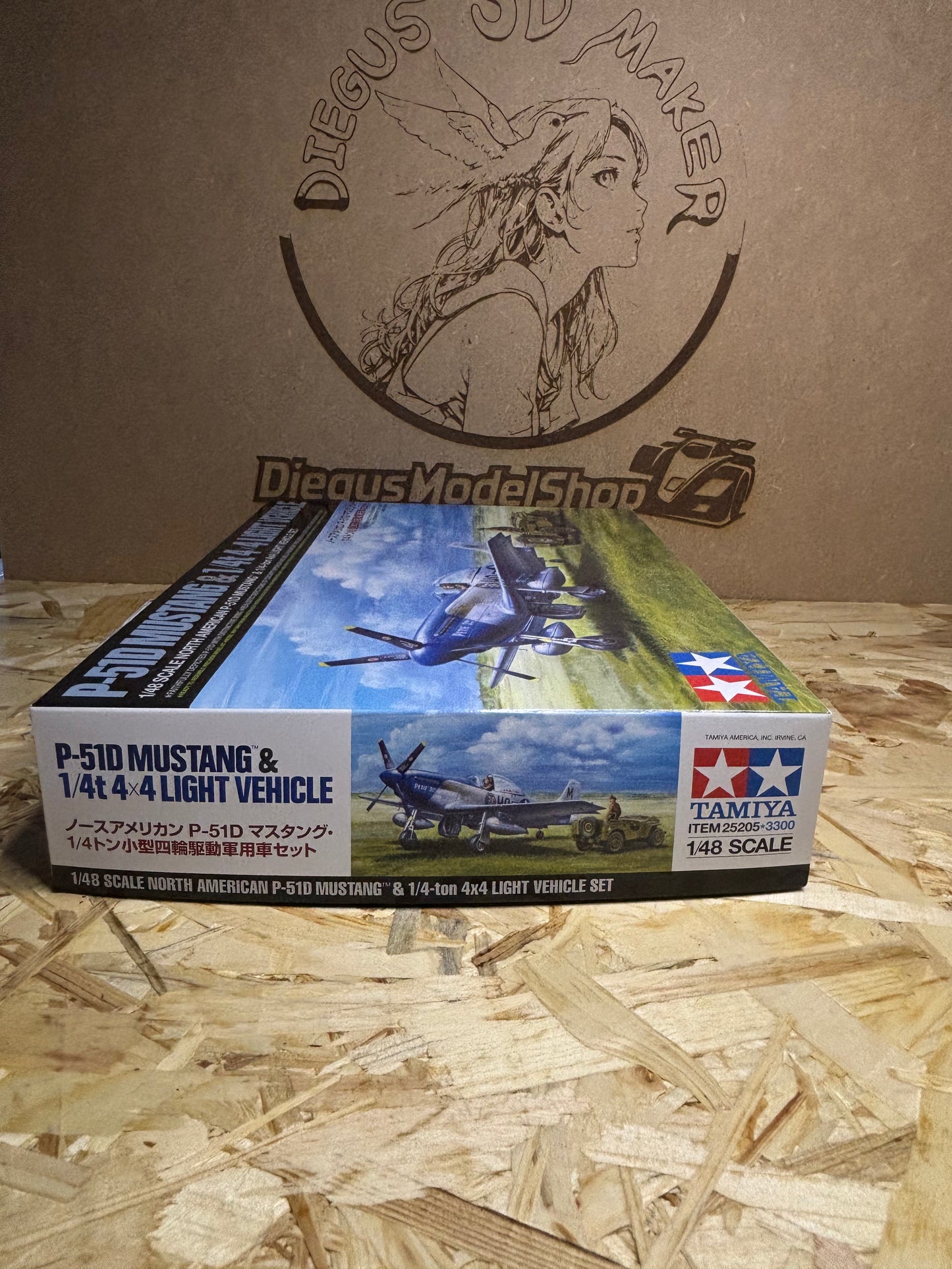 Tamiya TA25205 – North American P-51D Mustang & 1/4-ton 4×4 Light Vehicle Set – Kit 1/48