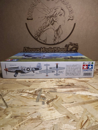 Tamiya TA25205 – North American P-51D Mustang & 1/4-ton 4×4 Light Vehicle Set – Kit 1/48