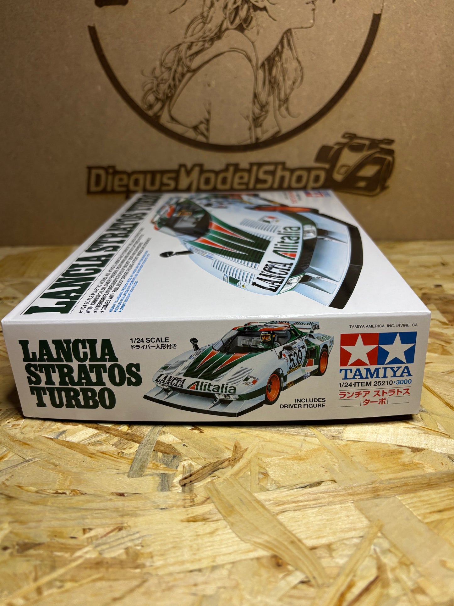 Tamiya TA25210 – Lancia Stratos HF – Kit Auto Rally 1/24